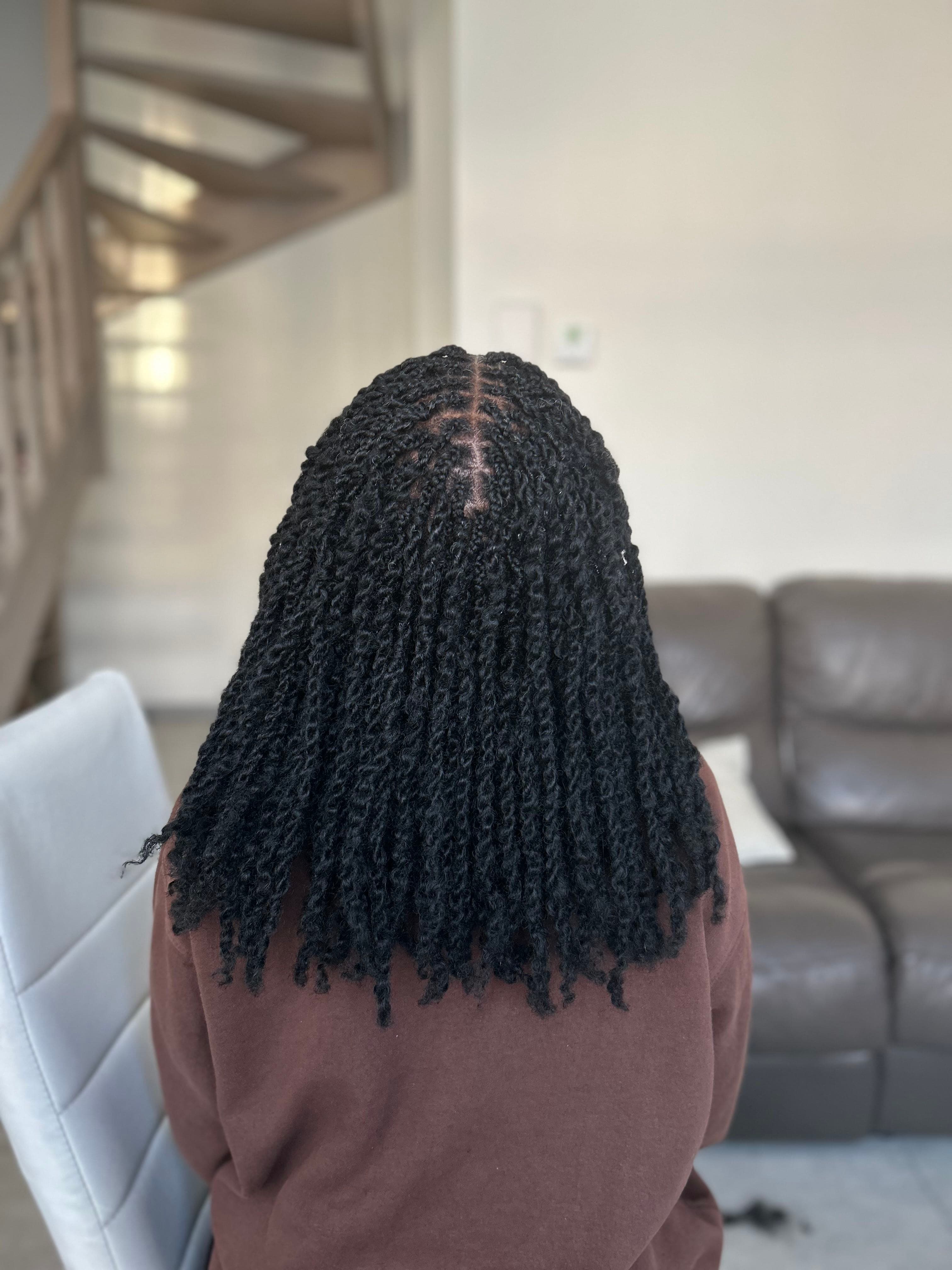 Mons, coiffeuse afro à Mons : photo 1 · BraidBooker