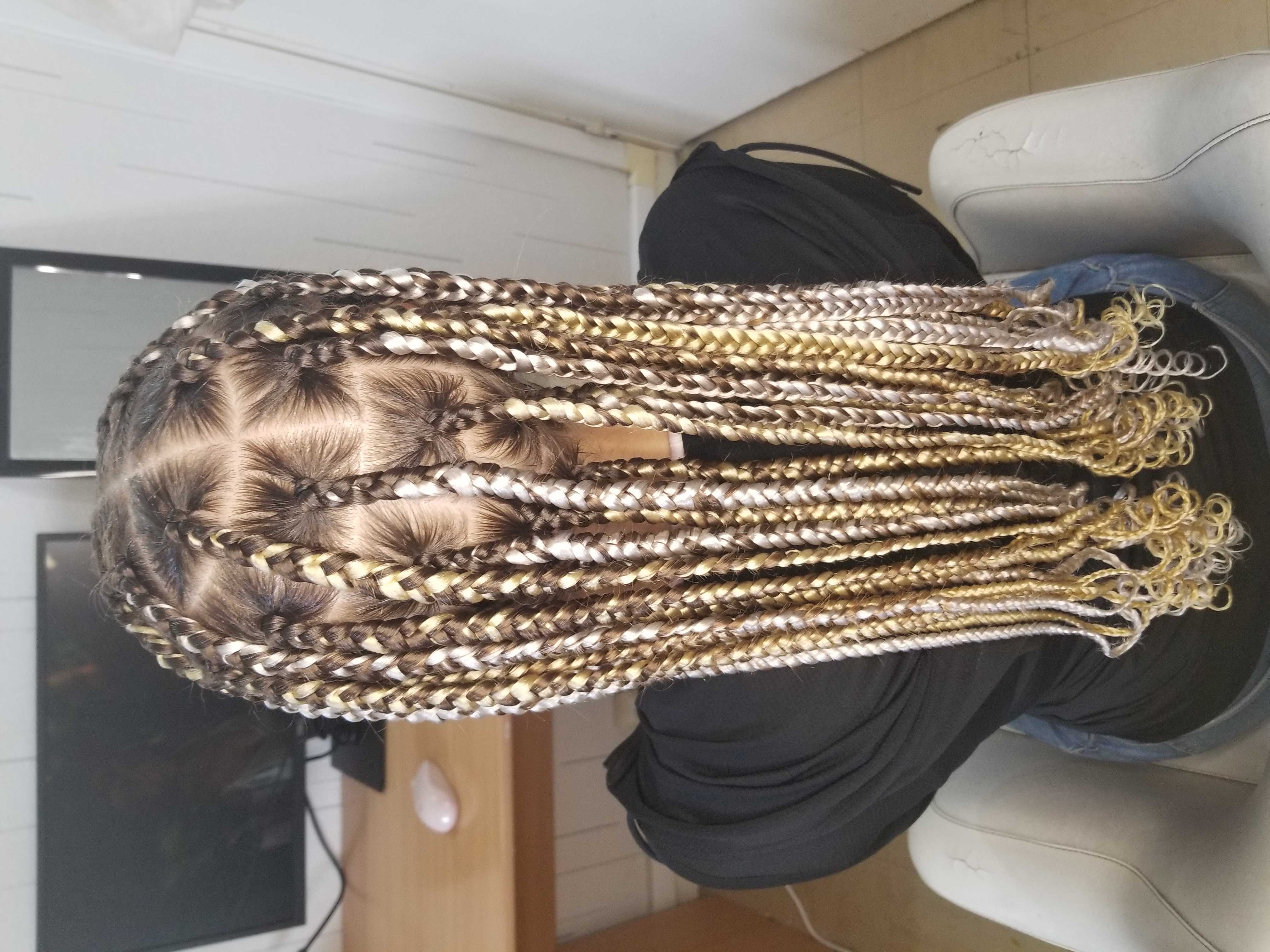 mumuafricanstyle, Afro-Friseurin in Paris: Foto 2 · BraidBooker