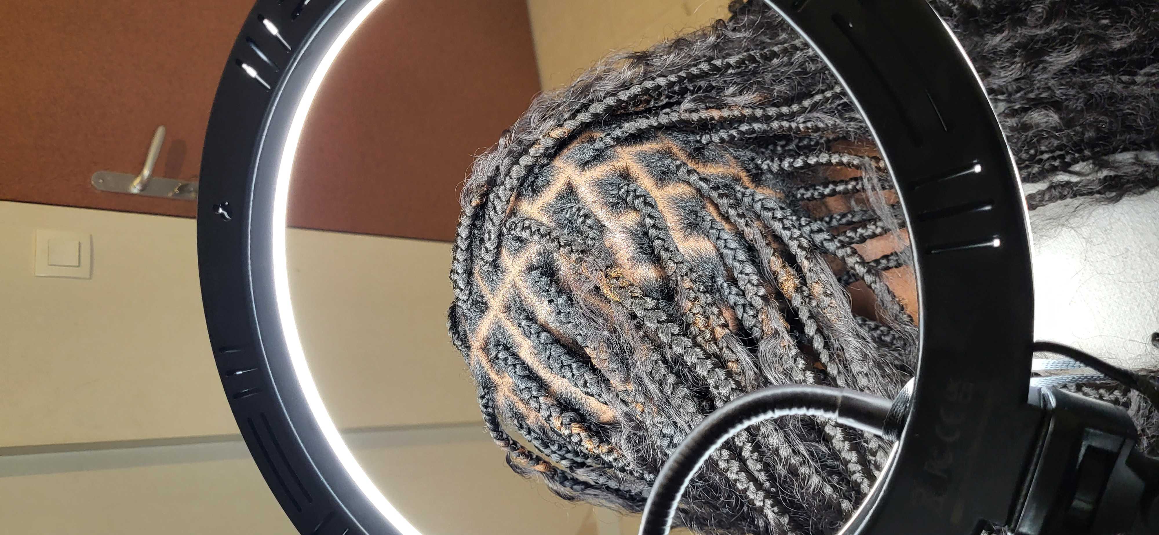 Eszey_hairstyles, Afro-Friseurin in Rennes: Foto 1 · BraidBooker