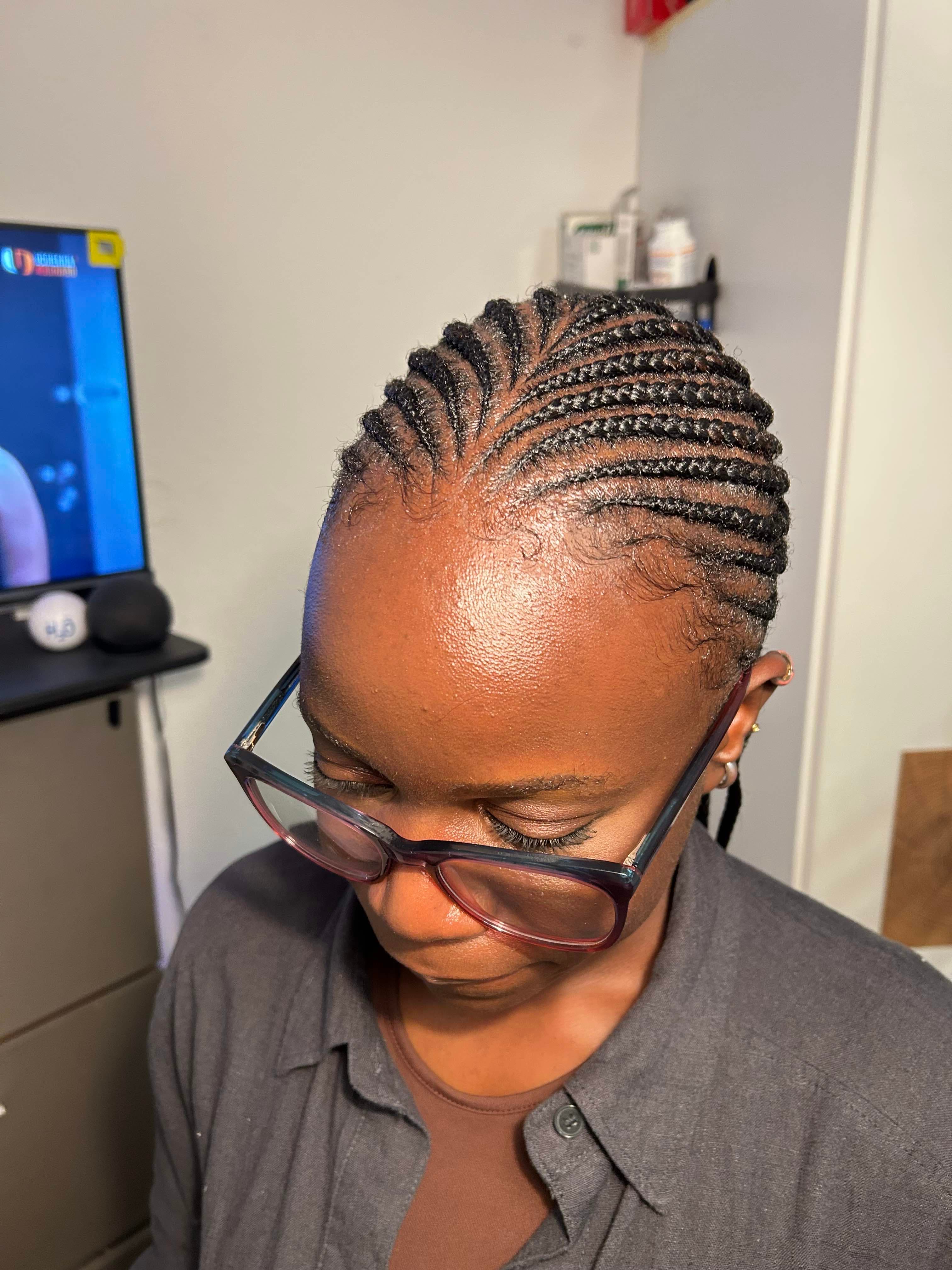 Styled By Queen1, parrucchiera afro a Hamm: foto 2 · BraidBooker