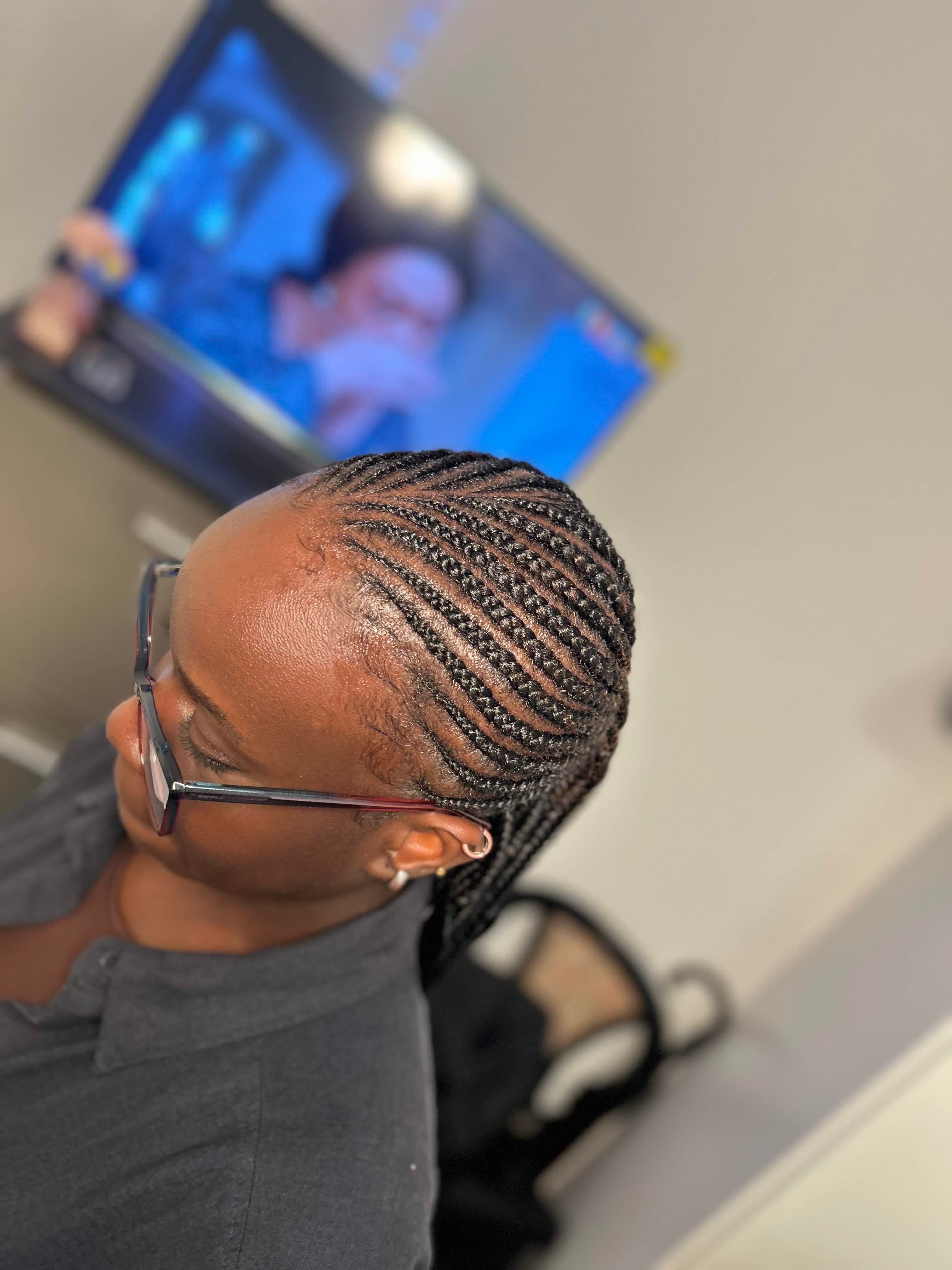 Styled By Queen1, parrucchiera afro a Hamm: foto 3 · BraidBooker