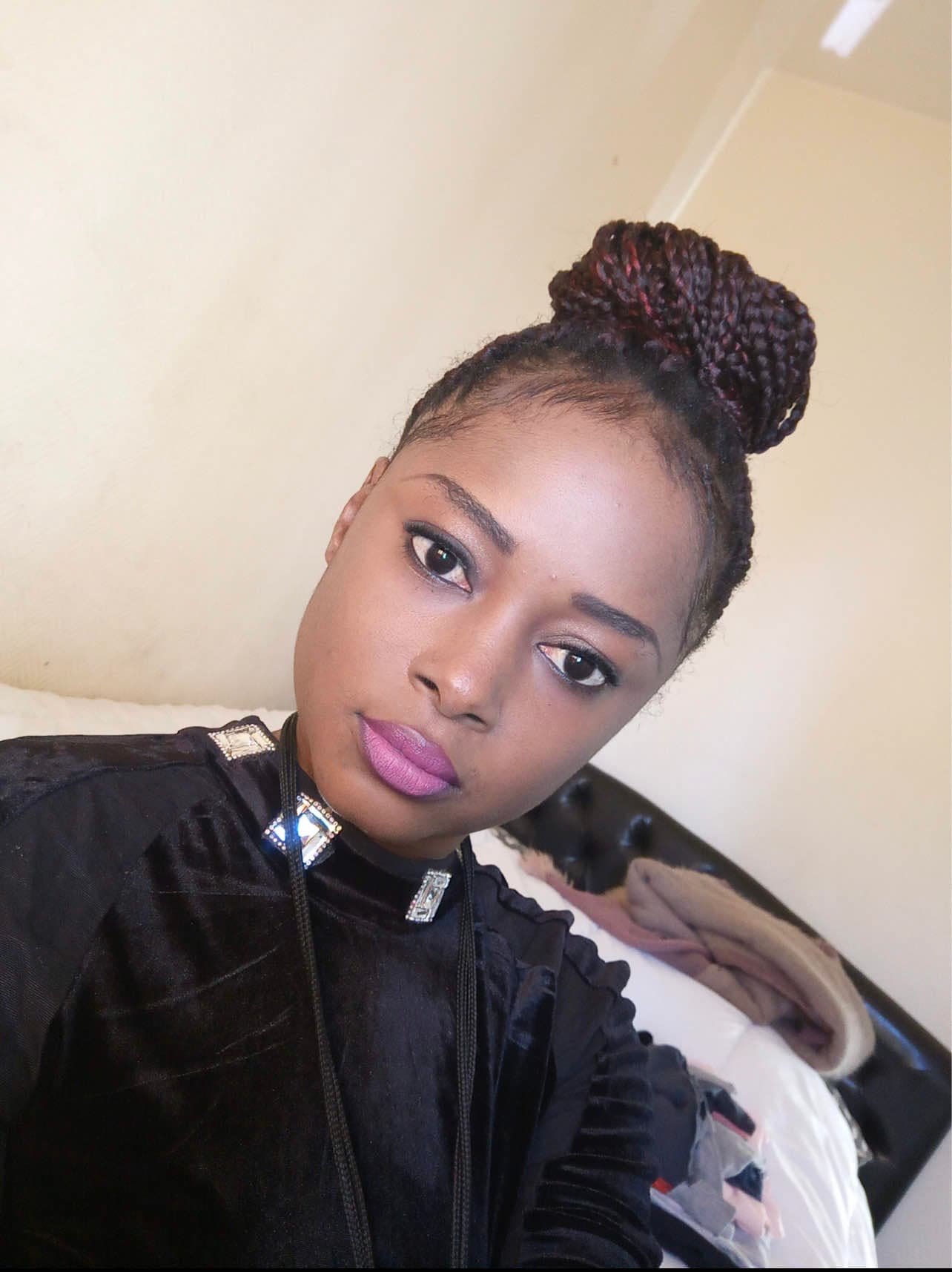 Aminata Beauty, parrucchiera afro a Paris: foto 2 · BraidBooker