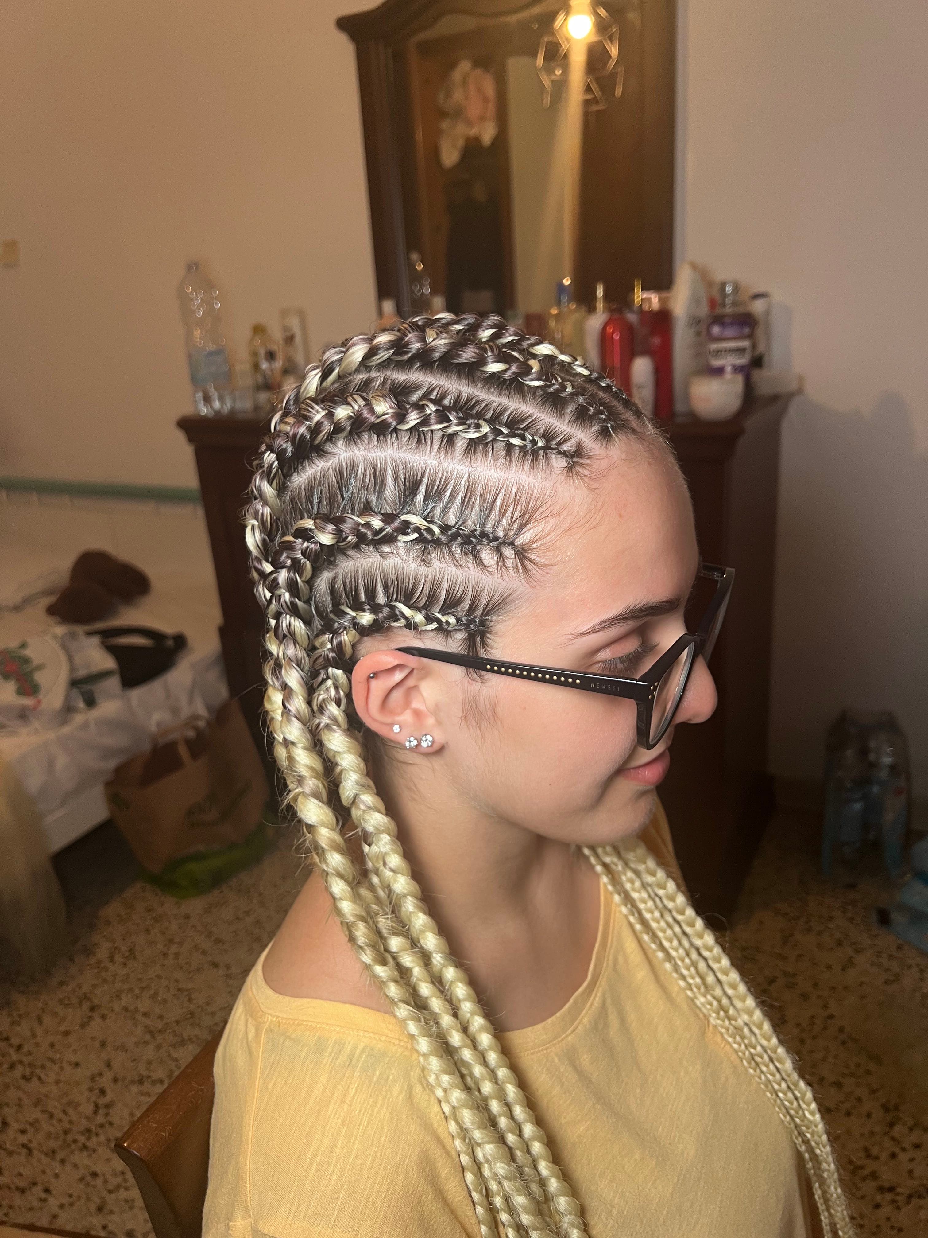 Treccine_Ancona, Afro-Friseurin in Ancona: Foto 3 · BraidBooker