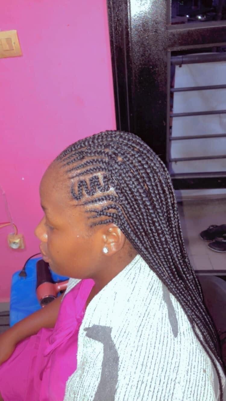 Kevine coiffure, Afro-Friseurin in Paris: Foto 3 · BraidBooker