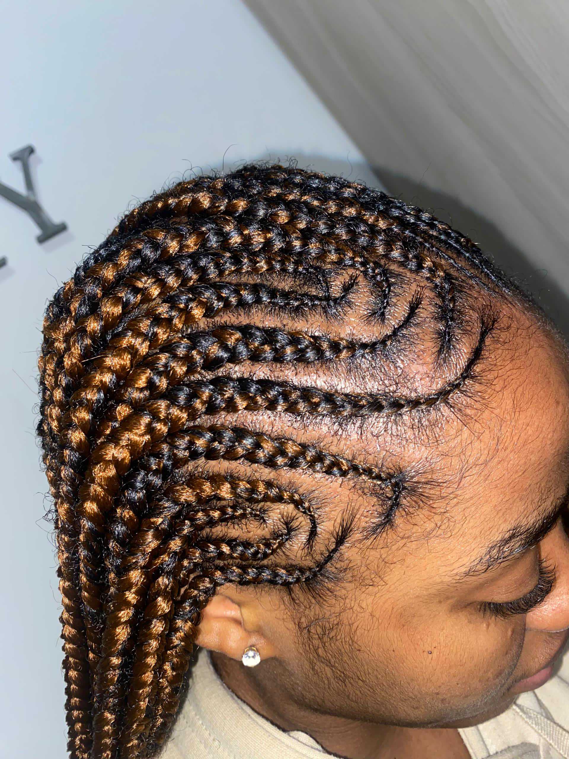 Ferrara, Bologna, Afro-Friseurin in Bologna: Foto 2 · BraidBooker