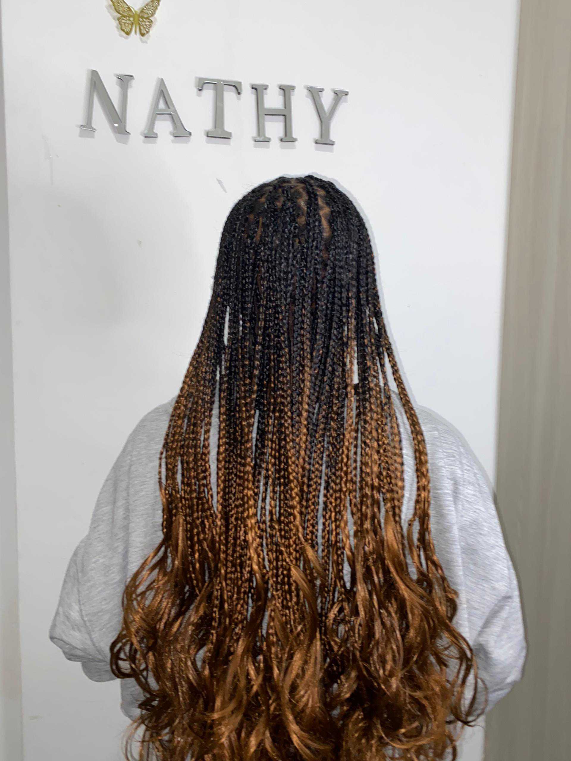Ferrara, Bologna, Afro-Friseurin in Bologna: Foto 5 · BraidBooker