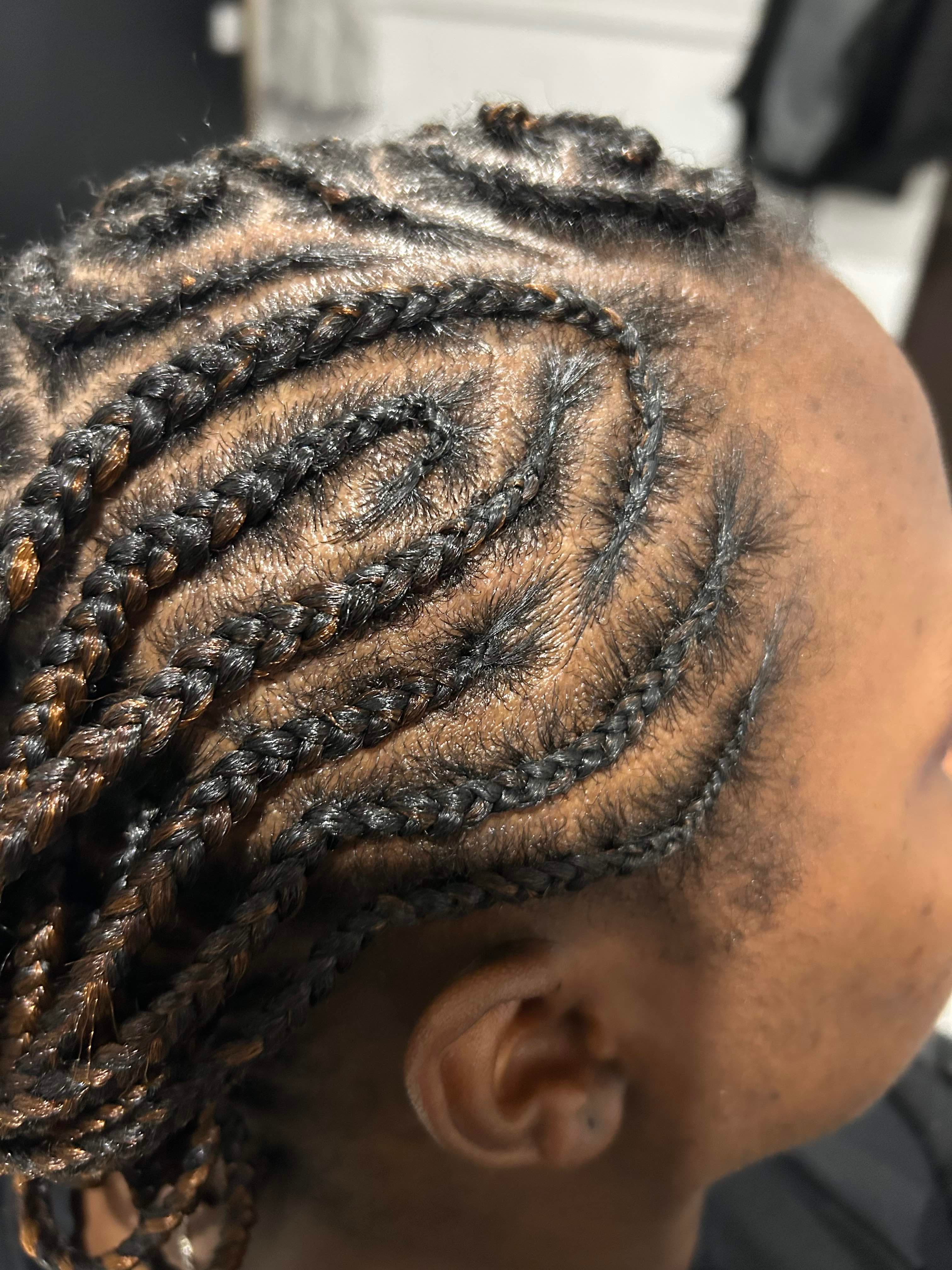 FFLYs, Afro-Friseurin in Paris: Foto 1 · BraidBooker