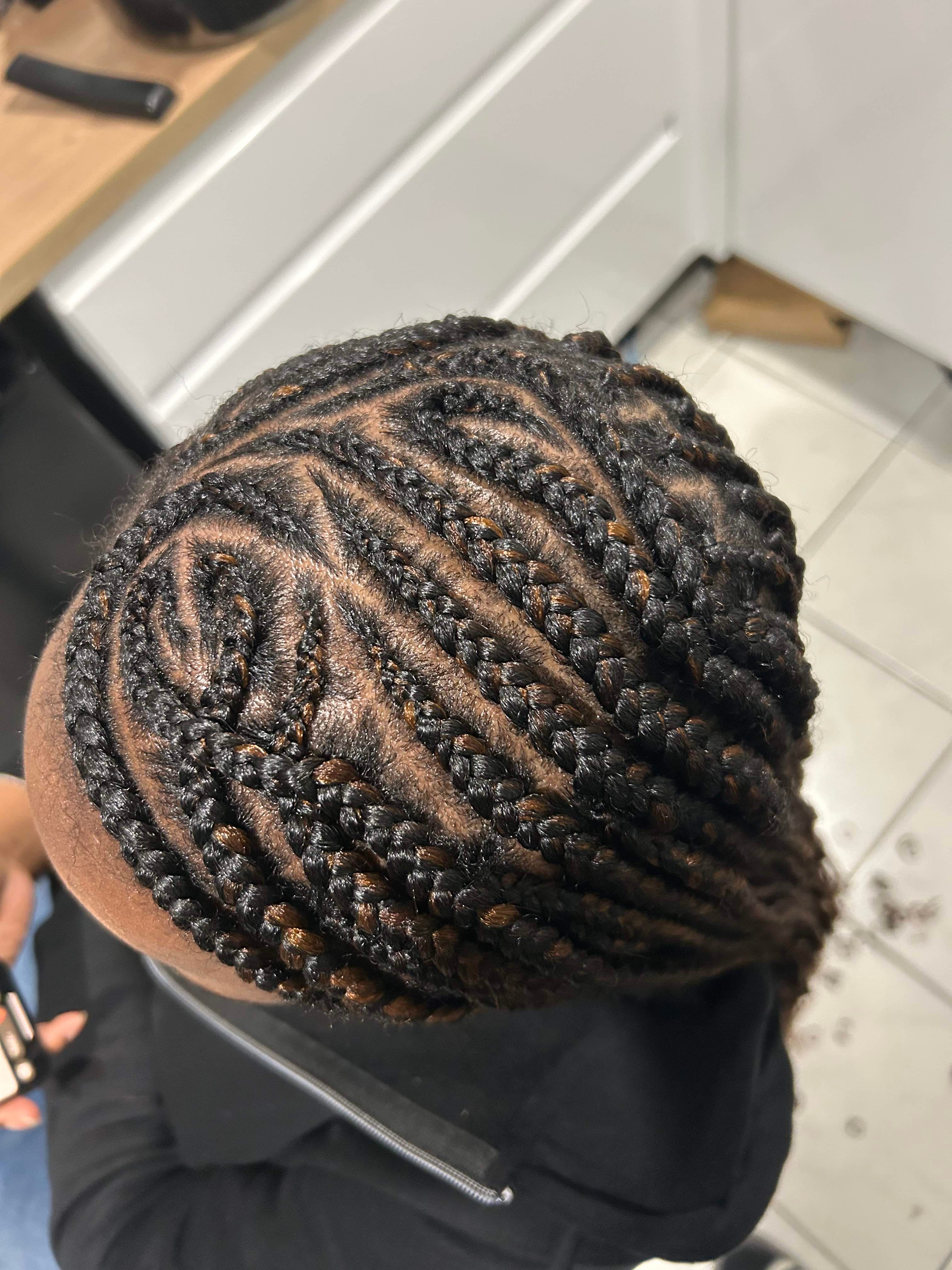 FFLYs, parrucchiera afro a Paris: foto 3 · BraidBooker