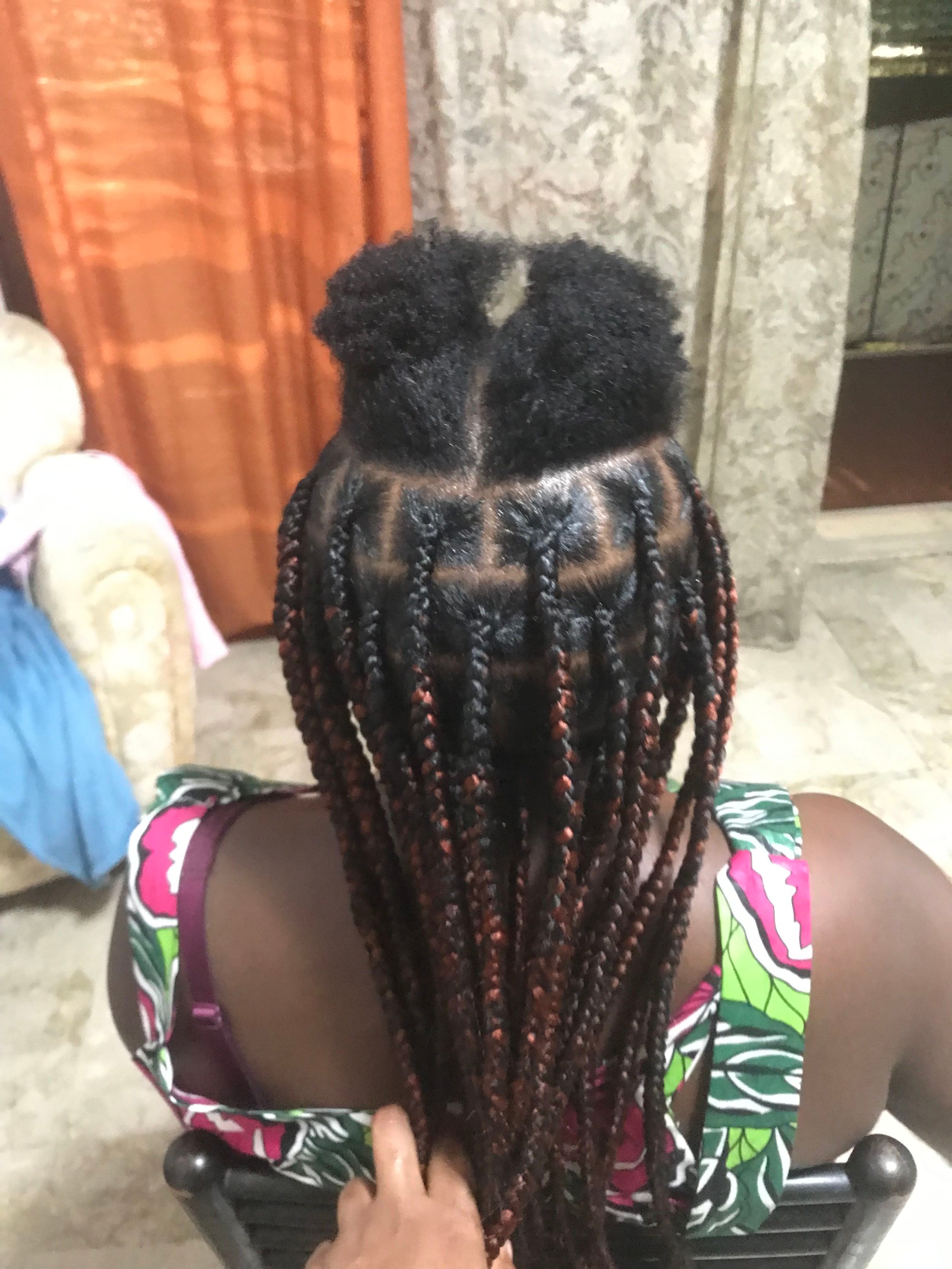 Mary NMM Hair Style, Afro-Friseurin in Parma: Foto 3 · BraidBooker