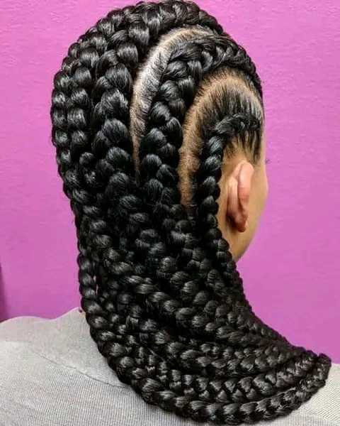Vercelli, Italia, Afro-Friseurin in Vercelli: Foto 4 · BraidBooker