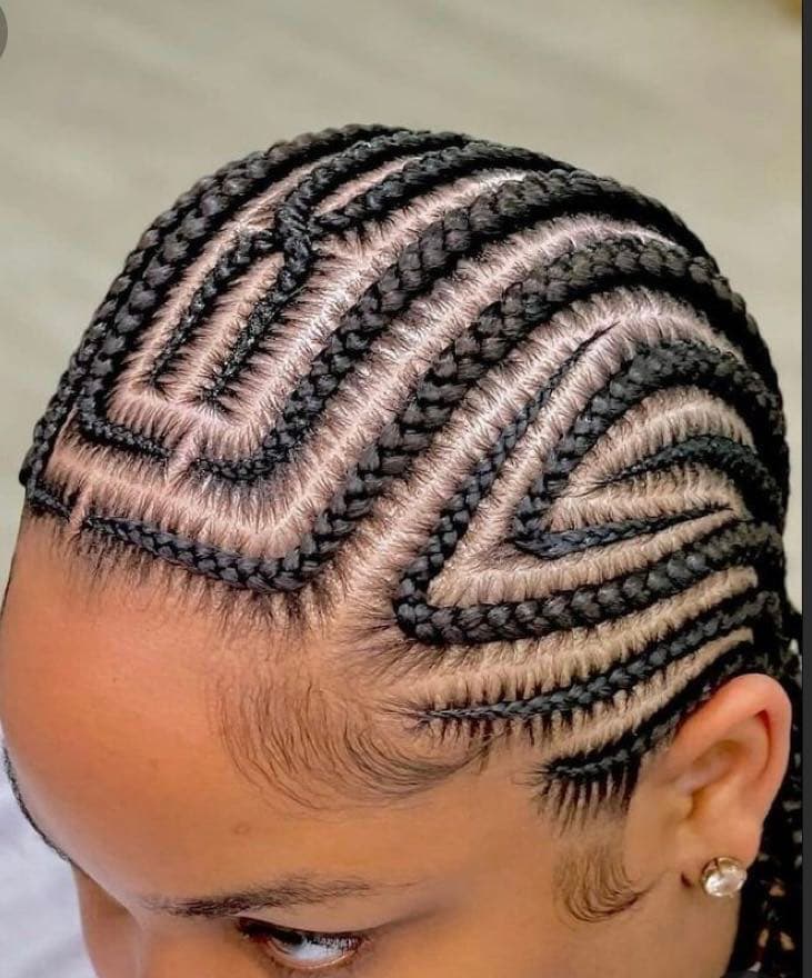 Braid By Schimitz💇🏻‍♀️✨, coiffeuse afro à Modena : photo 3 · BraidBooker