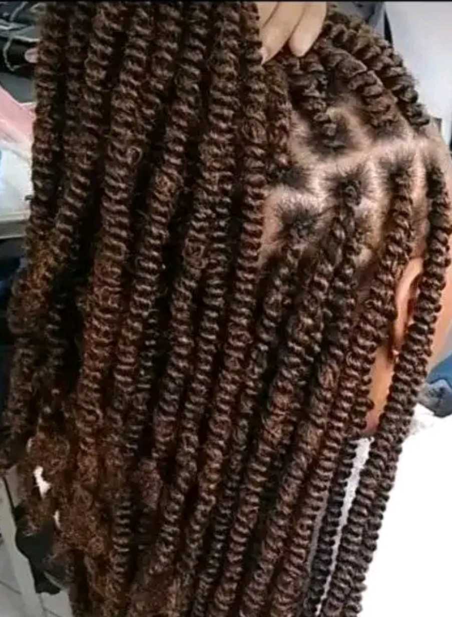 Magui SublimHair, Afro-Friseurin in Padova: Foto 5 · BraidBooker