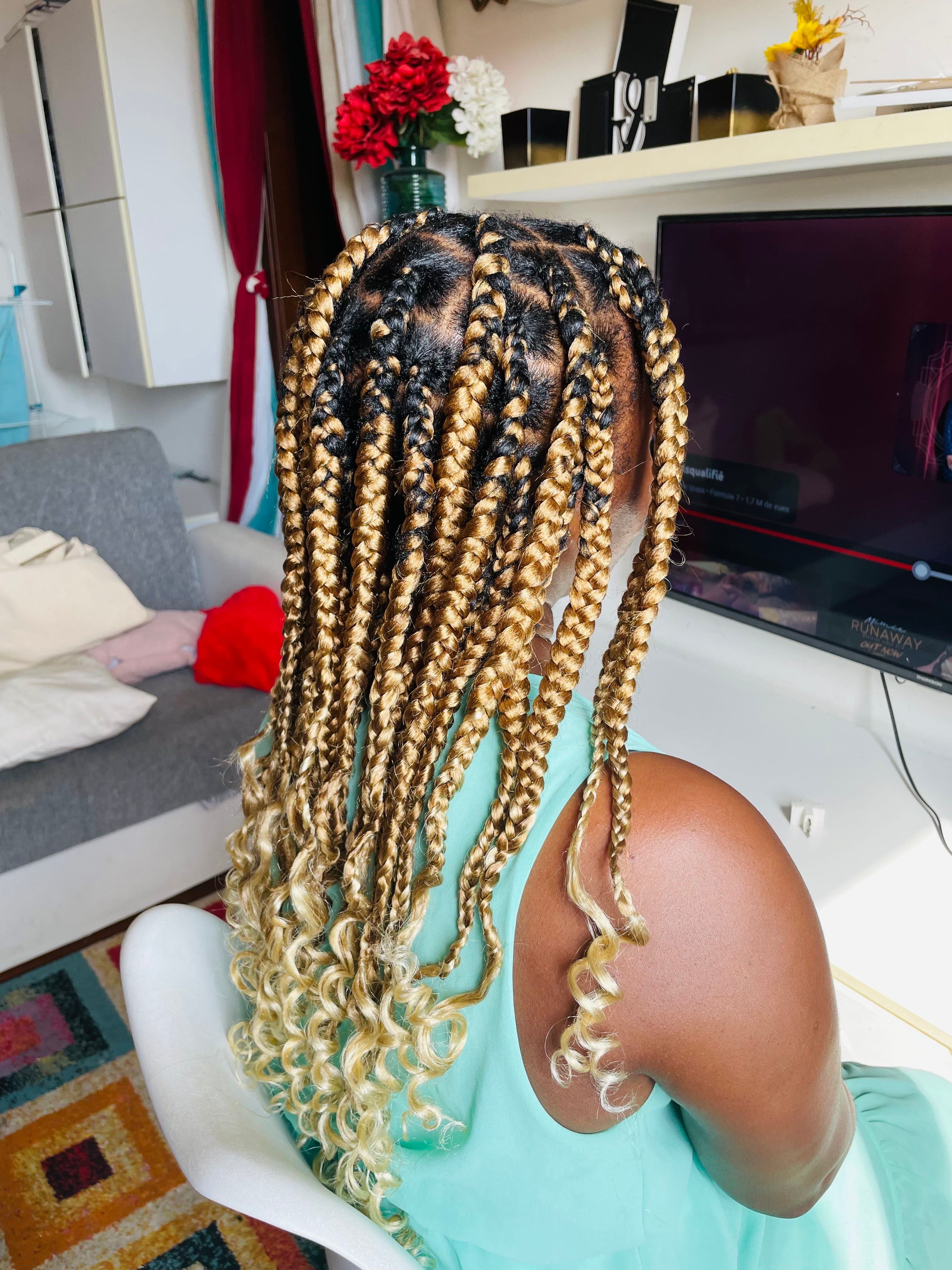 Angi Treccine, Afro-Friseurin in Perugia: Foto 2 · BraidBooker