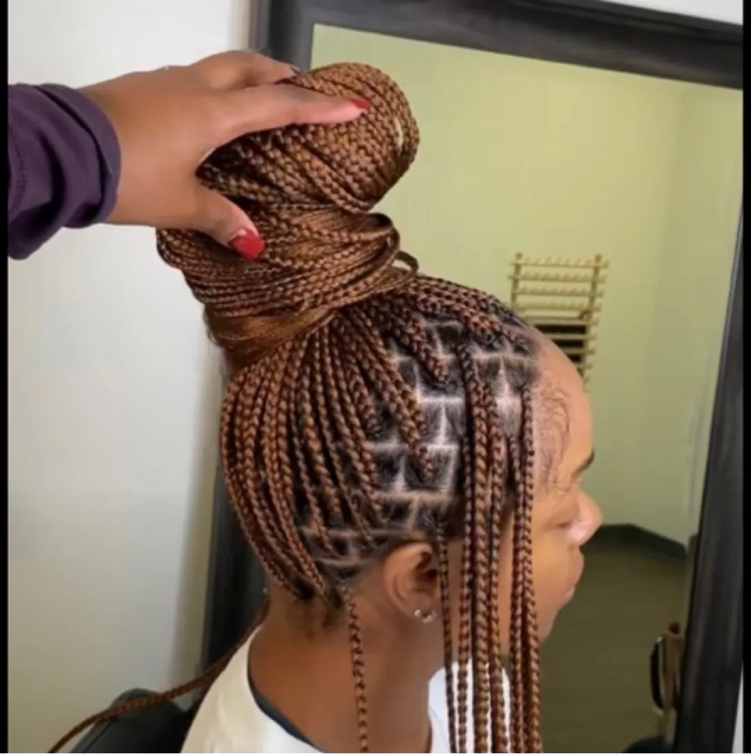 Beauty Reveal by Maryline, Afro-Friseurin in Novara: Foto 1 · BraidBooker