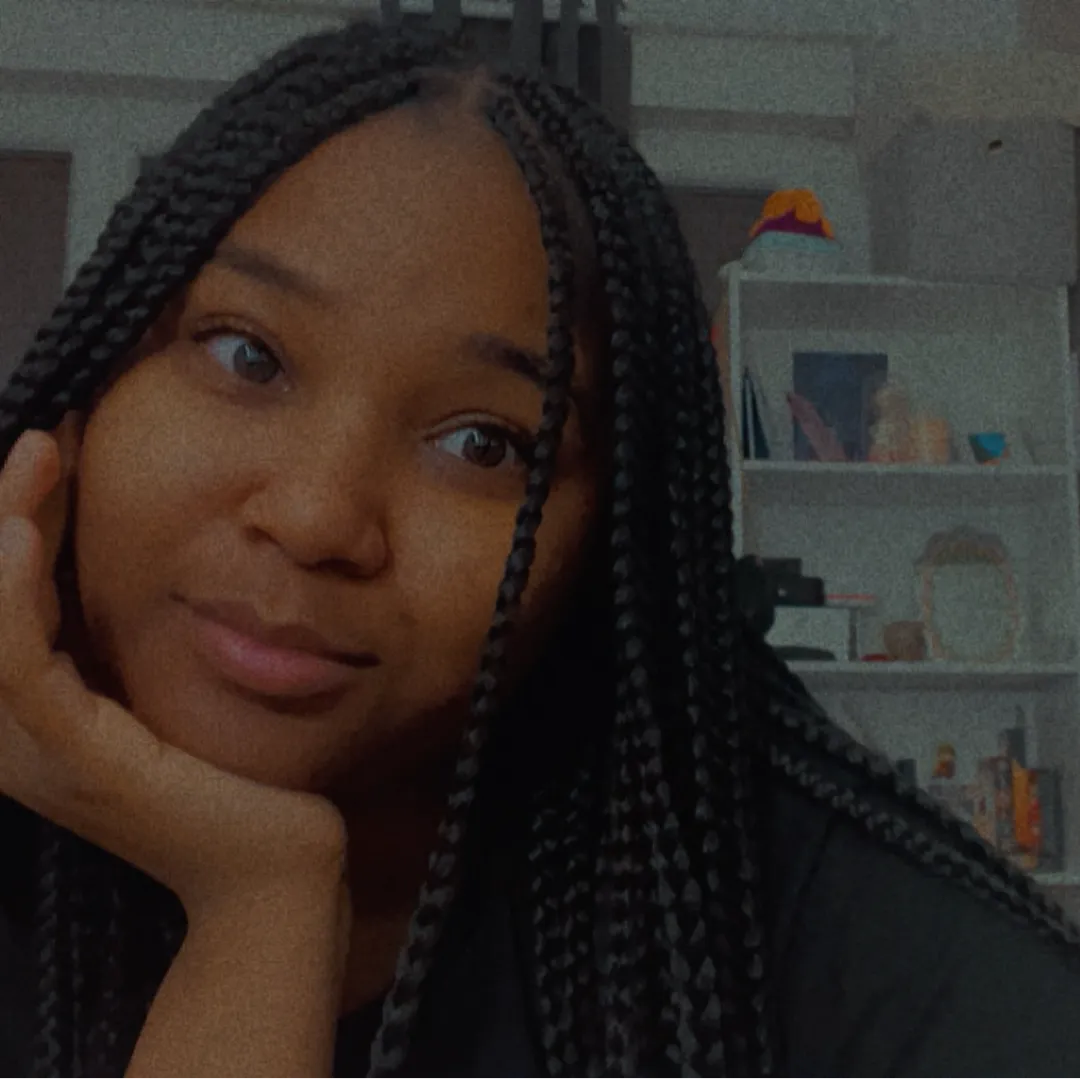 Jennifer, parrucchiera afro a Tours: foto 3 · BraidBooker