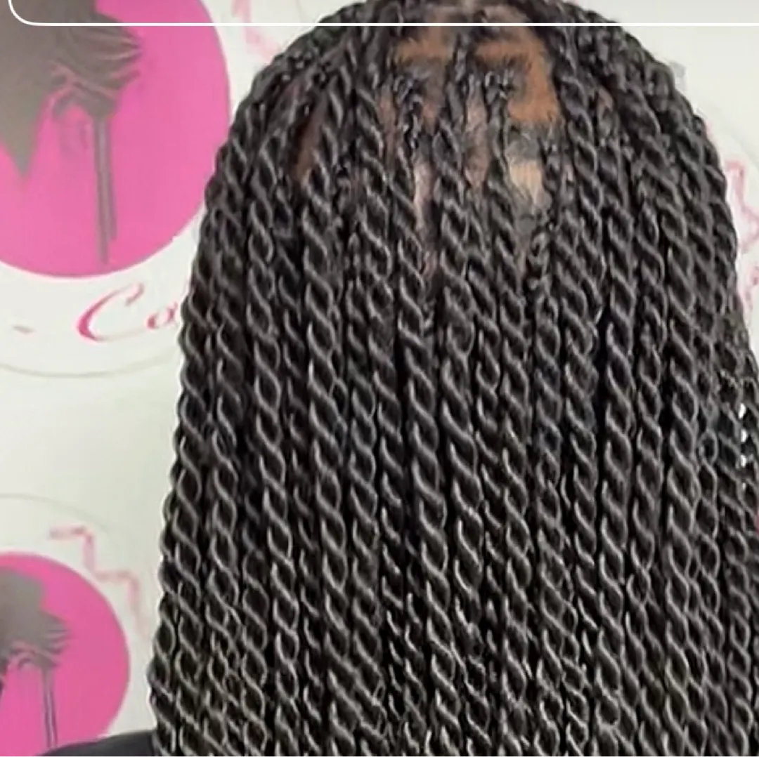 Bali coiffure, parrucchiera afro a Paris: foto 1 · BraidBooker