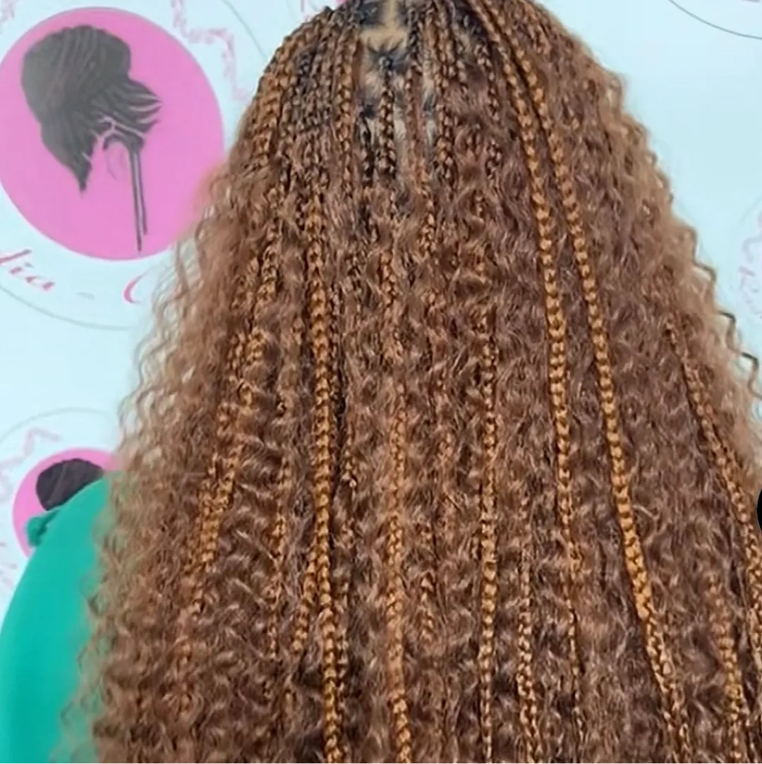 Bali coiffure, Afro-Friseurin in Paris: Foto 3 · BraidBooker
