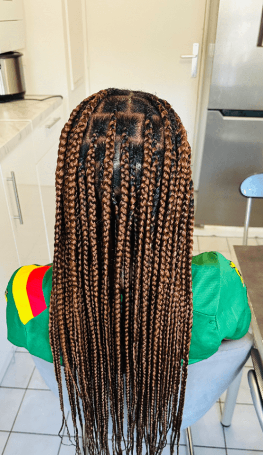 KF Braids, parrucchiera afro a Torcy: foto 2 · BraidBooker