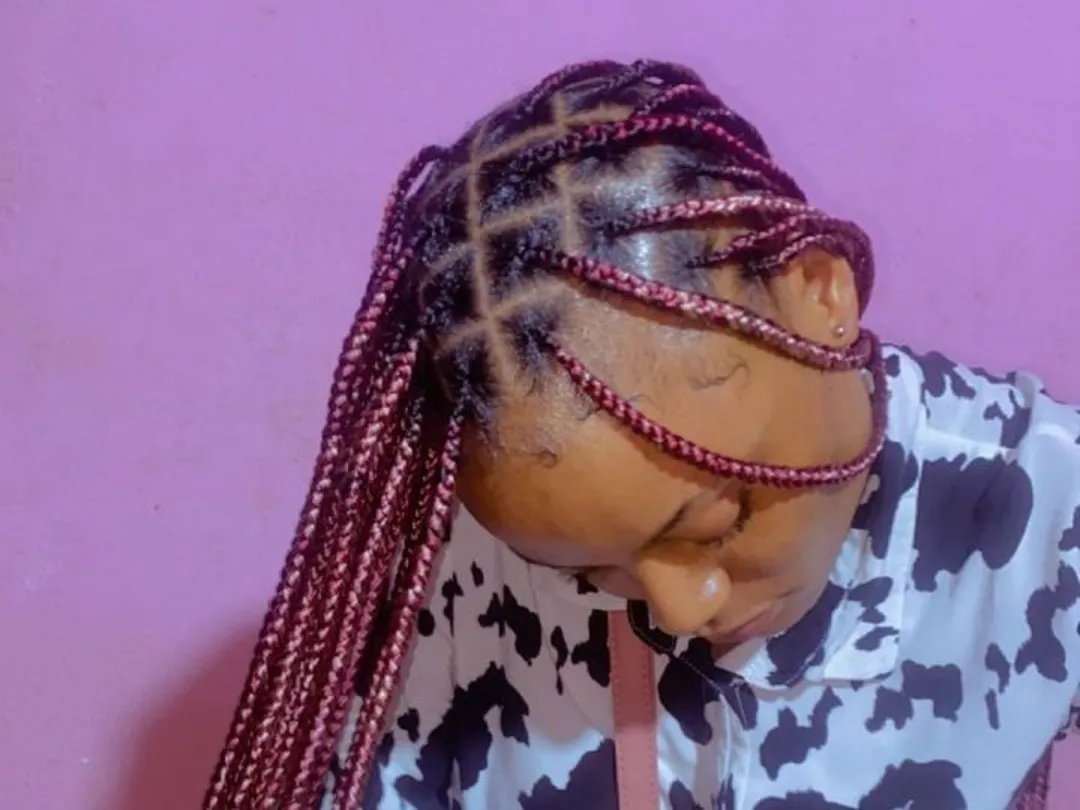 Dirane Coiff & Style, parrucchiera afro a Évry: foto 2 · BraidBooker