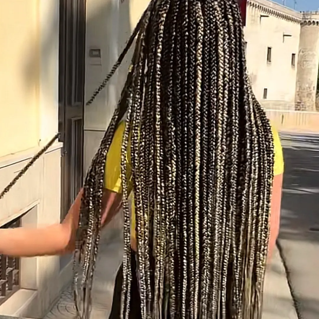 Bertrando.hair, Afro-Friseurin in Bari: Foto 2 · BraidBooker