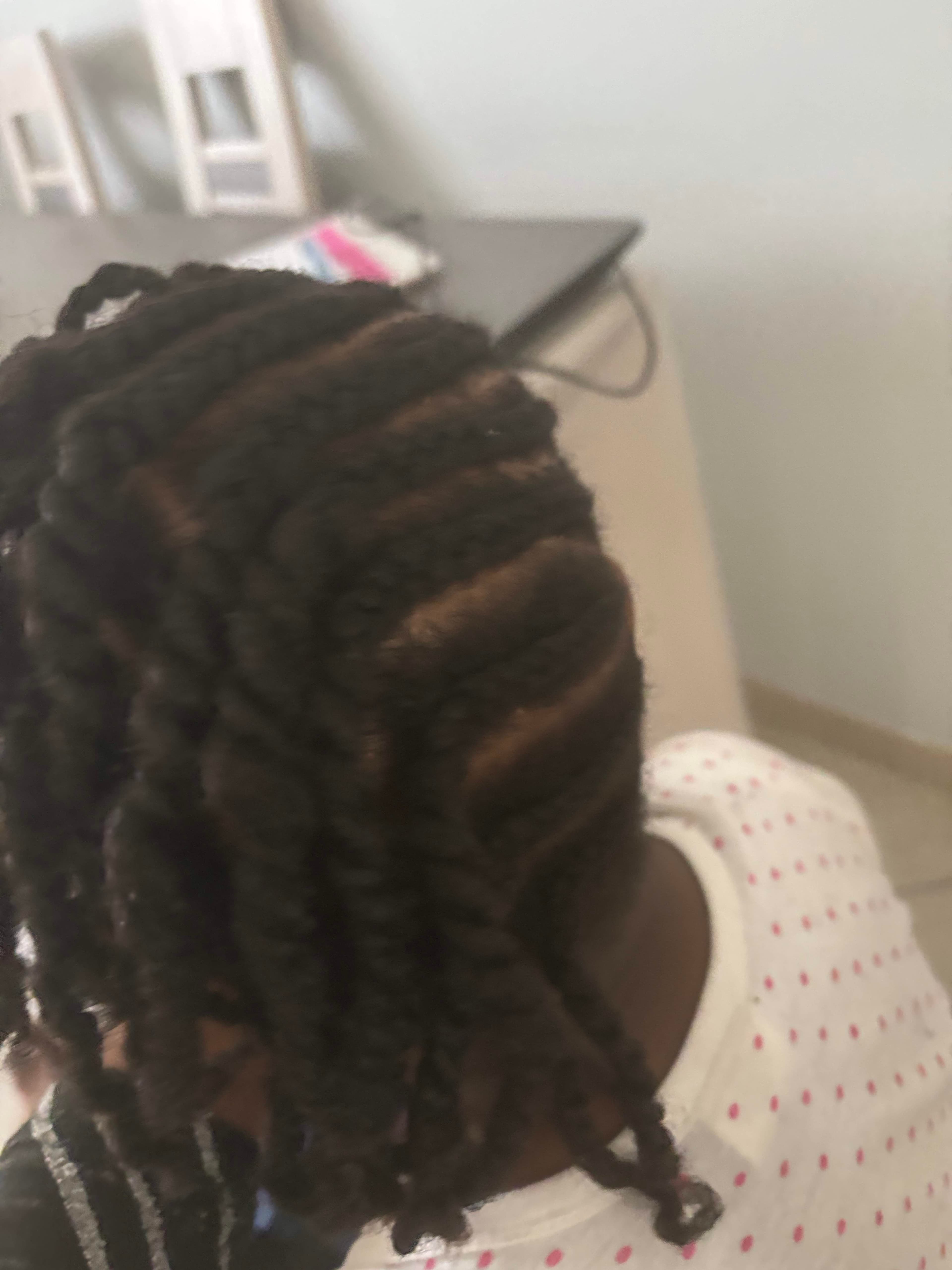 Fedia, Afro-Friseurin in Paris: Foto 3 · BraidBooker