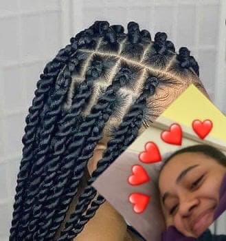 Angi Treccine, Afro-Friseurin in Perugia: Foto 4 · BraidBooker